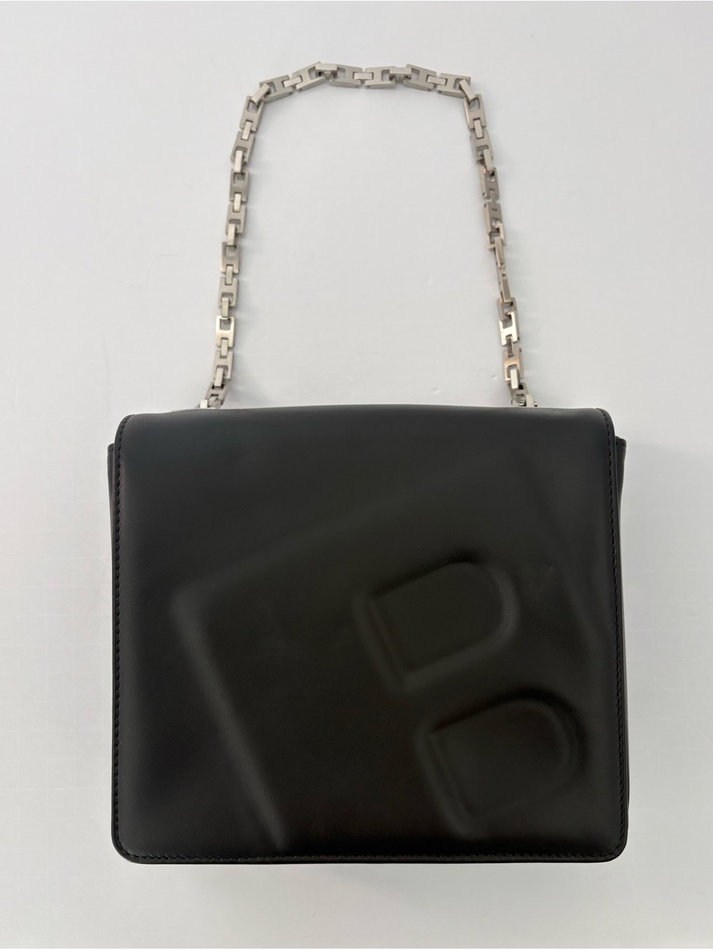 Bally Vintage Black Leather Embossed B  Logo Shoulder Bag with Silver Chain NWOT